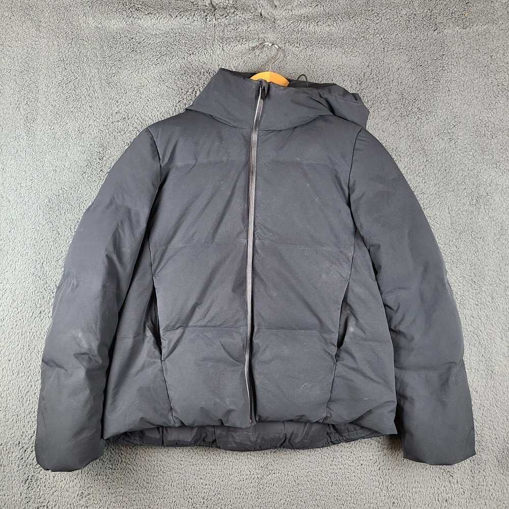 Uniqlo Women's Black Hooded Down Puffer